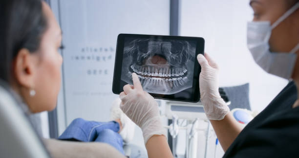 Licensed Teeth Cleaning And Checkup service in Bath, MI - Smile Center Dentistry